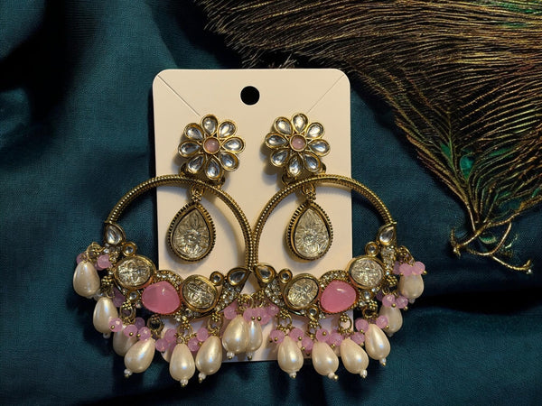 lavi Pearl Chandbali