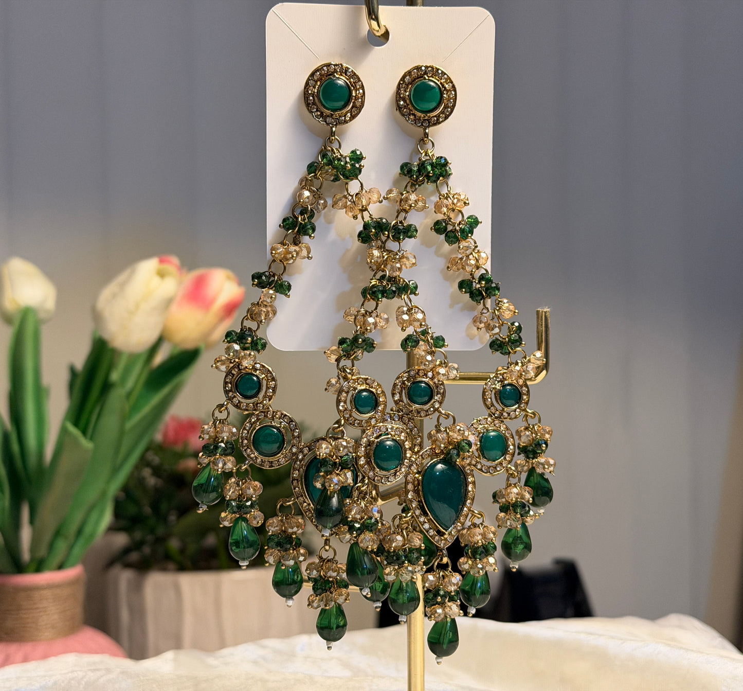 Seema Crystal Chandbali