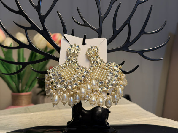 Saloni Mirror Chandbali