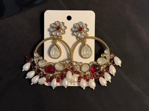 lavi pearl Chandbali
