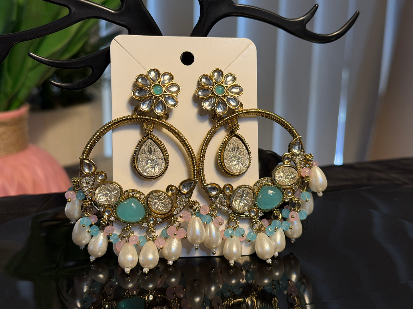 Simran Pearl Chandbali