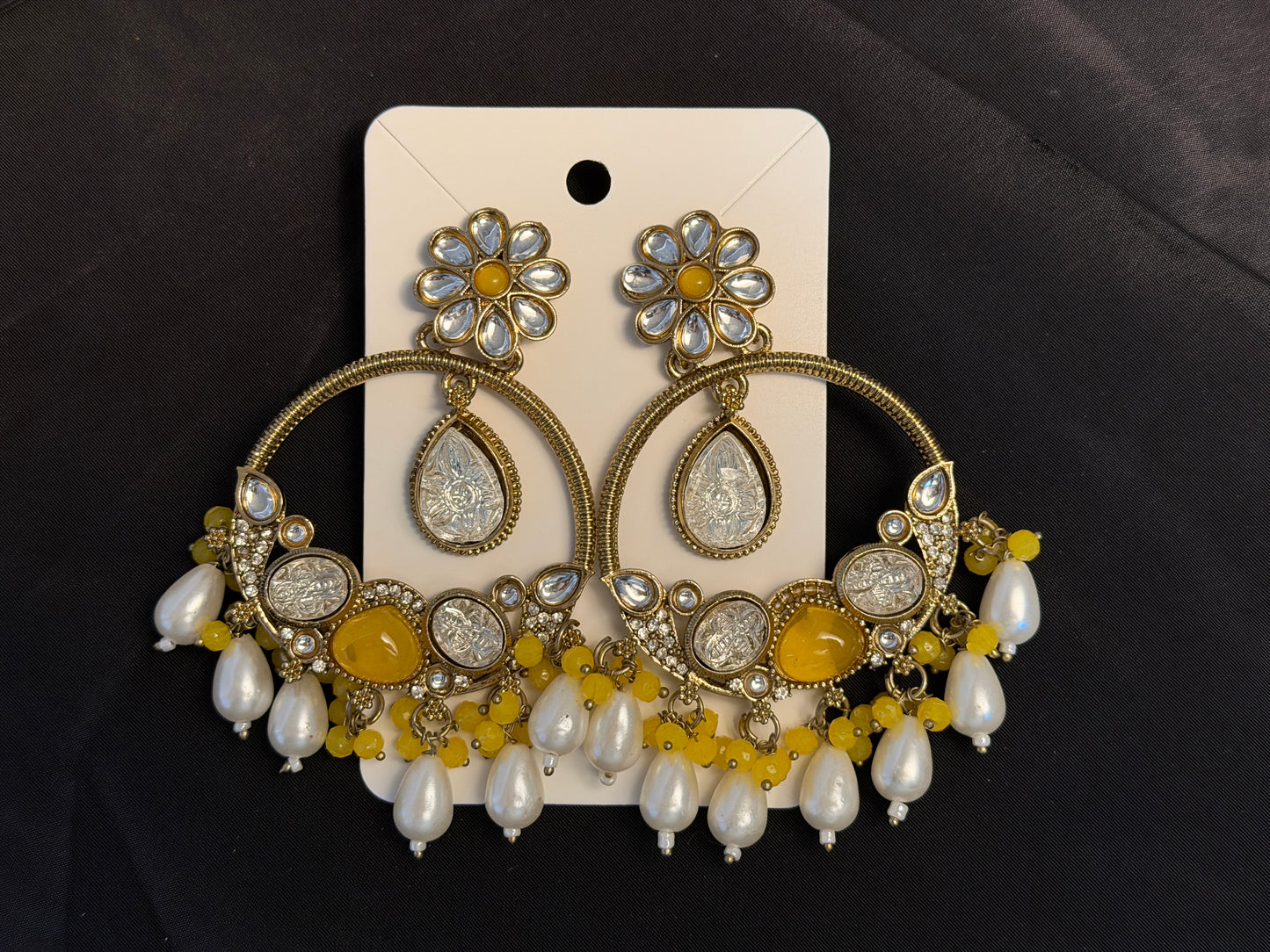 Simran Pearl Chandbali